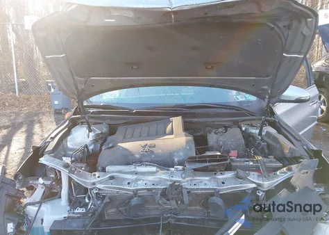 2016 Toyota Avalon Limited z USA, uszkodzony, nr VIN 4T1BK1EB7GU237733